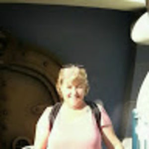 Meet your Posher, Shelly